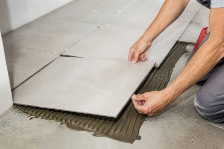 Prix carrelage m2 pose : combien coûte la pose au mètre carré ?